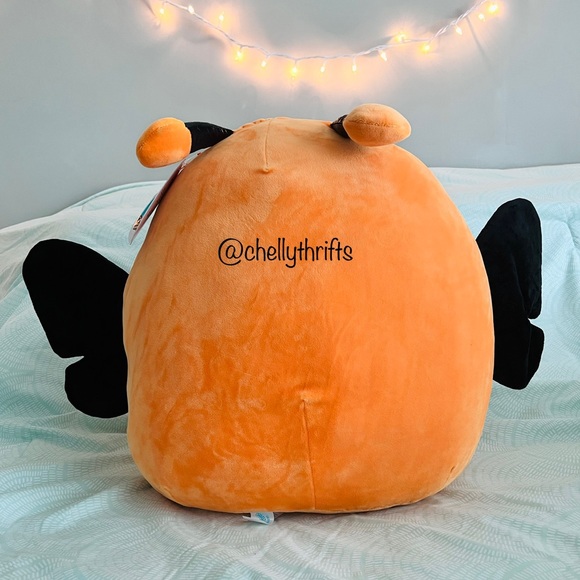 Squishmallow Mony the Orange Butterfly - Picture 3 of 3